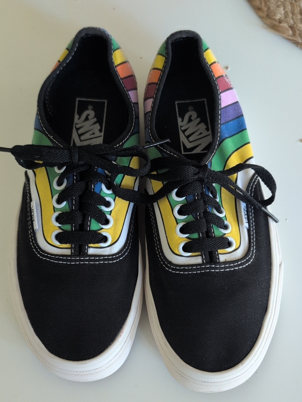 Vans Rainbow Lace Up Old Skool Skate Shoes Sneakers Size 8